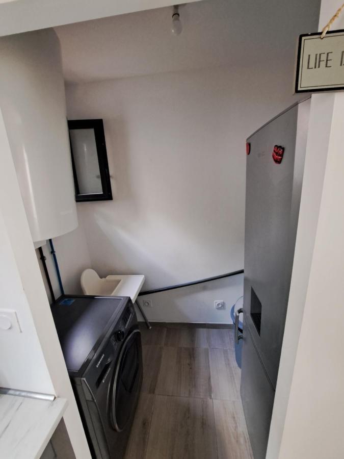 Charmante Maison Avec Piscine Bessan エクステリア 写真